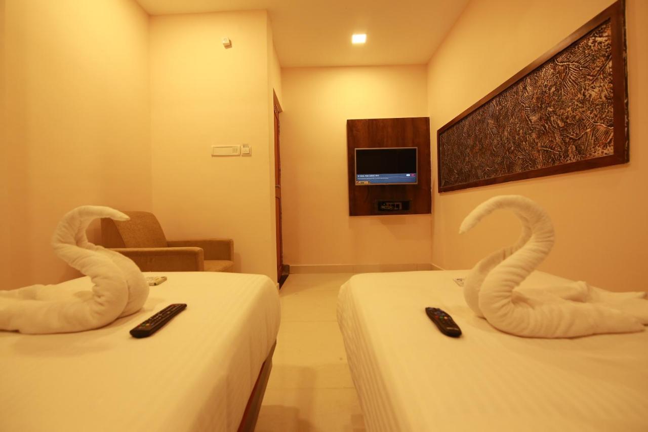 Hotel Apple Suites Bangalore Ngoại thất bức ảnh