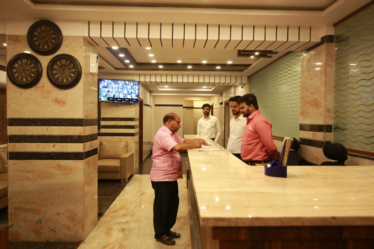 Hotel Apple Suites Bangalore Ngoại thất bức ảnh