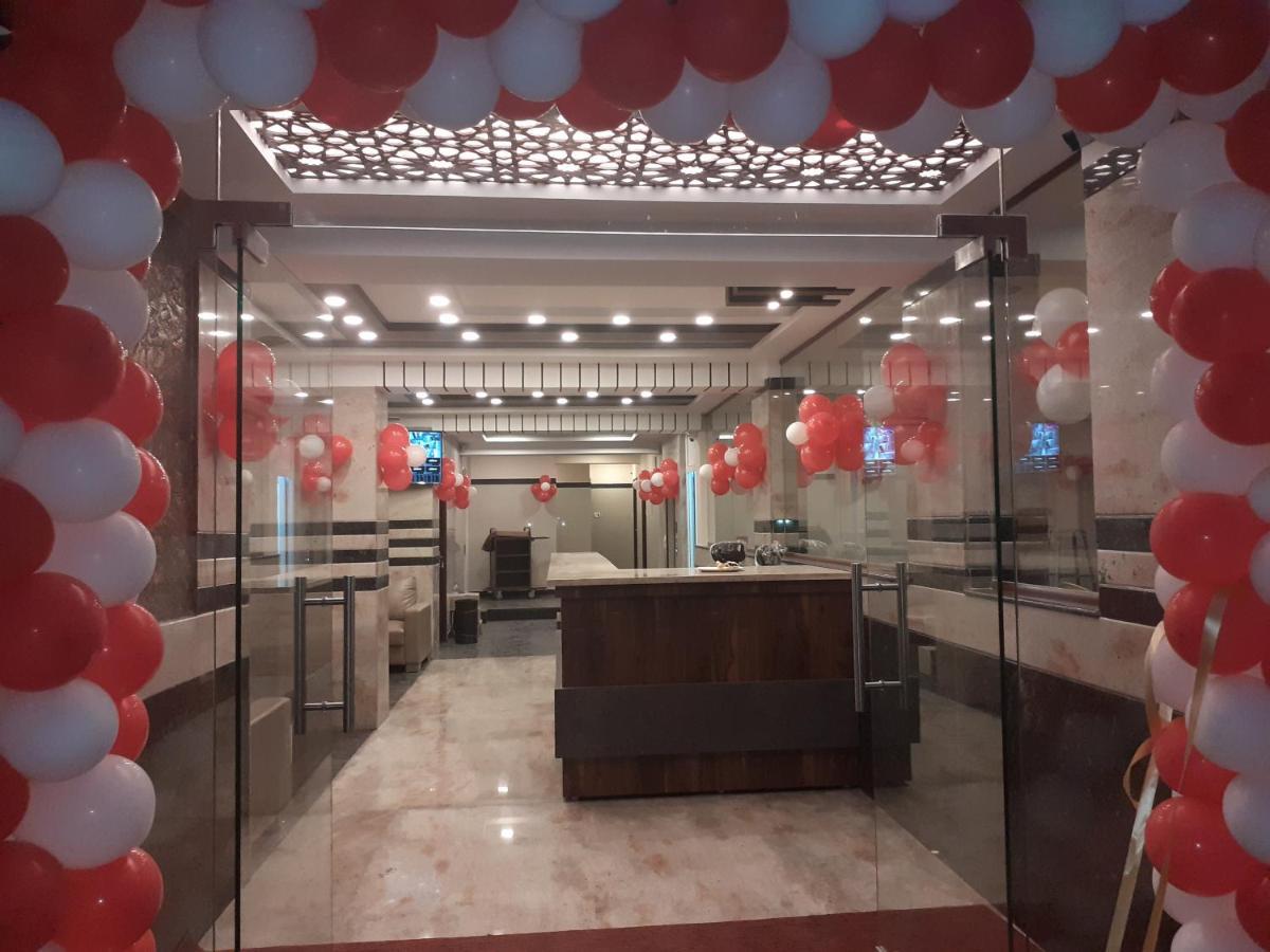 Hotel Apple Suites Bangalore Ngoại thất bức ảnh