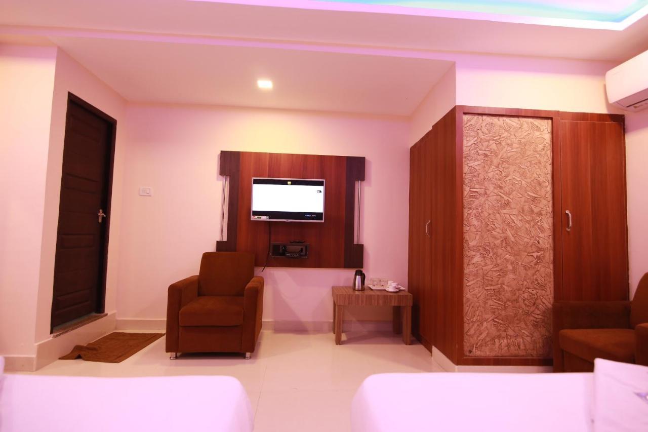 Hotel Apple Suites Bangalore Ngoại thất bức ảnh